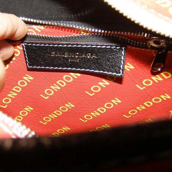 RARE NEW Balenciaga "London" leather shopper bag - Picture 11 of 16